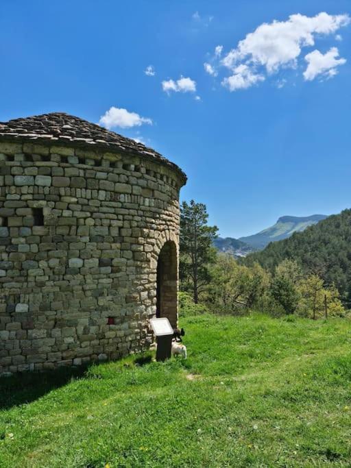 לה פובלה דה לילט Precioso Apartamento En El Pirineo Catalan מראה חיצוני תמונה