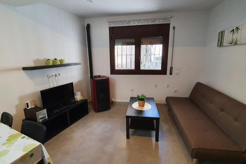 לה פובלה דה לילט Precioso Apartamento En El Pirineo Catalan מראה חיצוני תמונה