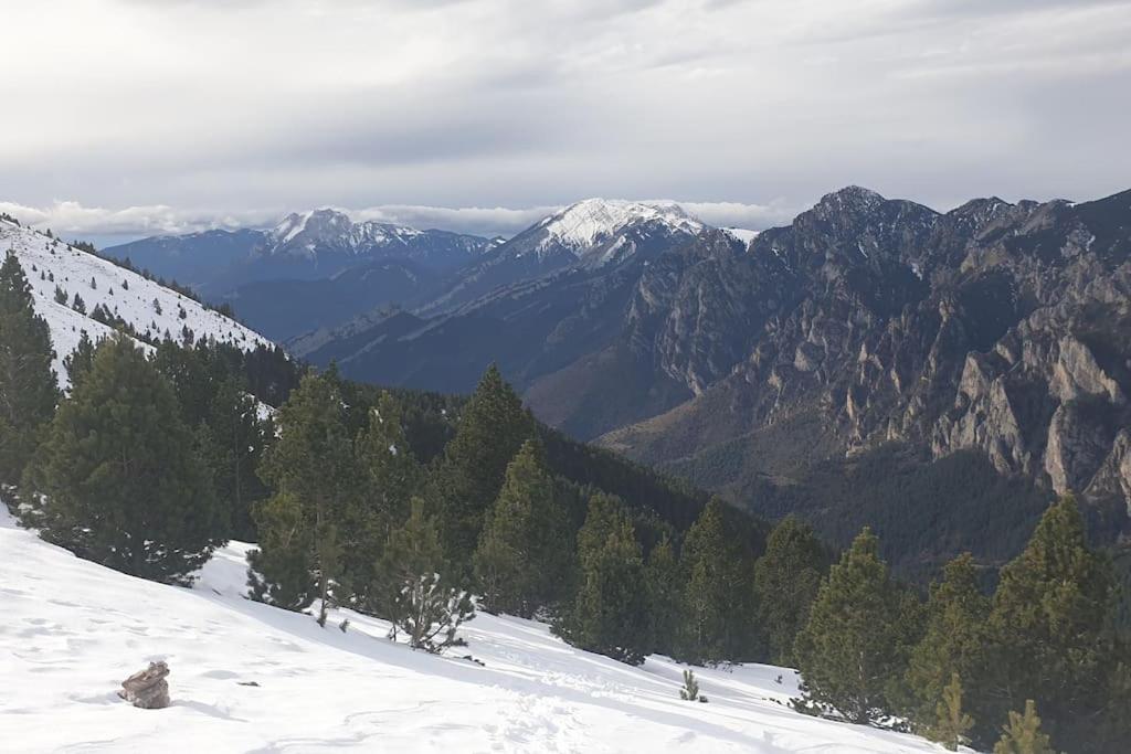 לה פובלה דה לילט Precioso Apartamento En El Pirineo Catalan מראה חיצוני תמונה