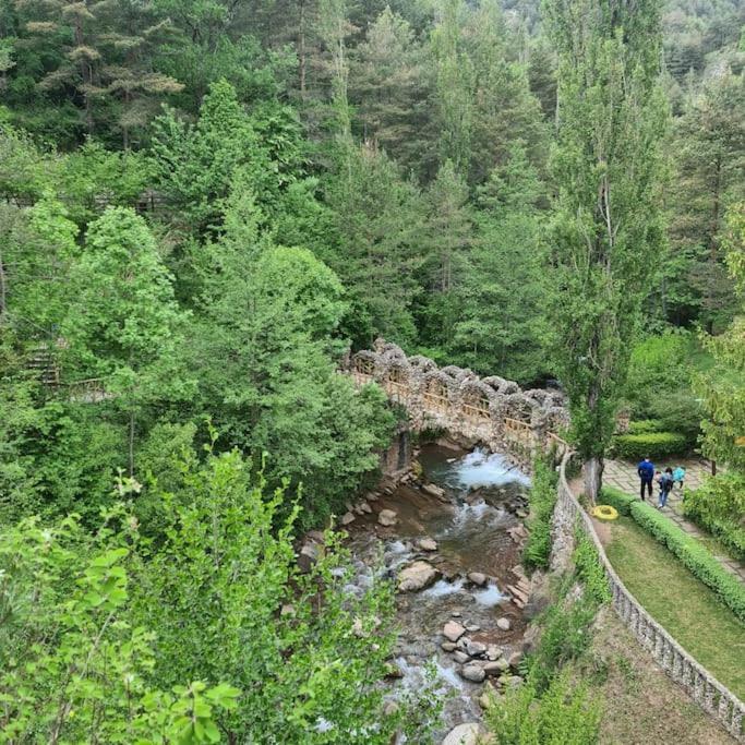 לה פובלה דה לילט Precioso Apartamento En El Pirineo Catalan מראה חיצוני תמונה