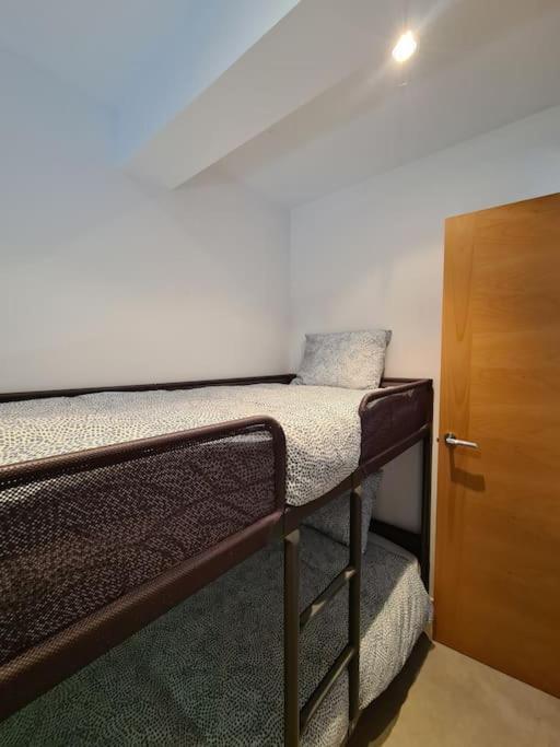 לה פובלה דה לילט Precioso Apartamento En El Pirineo Catalan מראה חיצוני תמונה