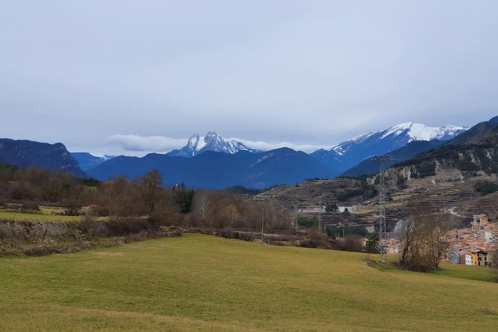 לה פובלה דה לילט Precioso Apartamento En El Pirineo Catalan מראה חיצוני תמונה